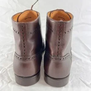 Magnanni | Shoes | Magnanni Perforated Chelsea Wingtip Brown  display picture 1